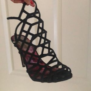 Meet your Posher, Dana